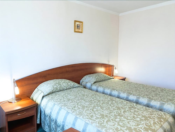 Imagen de la habitación del Hotel Maxima Slavia. Foto 13