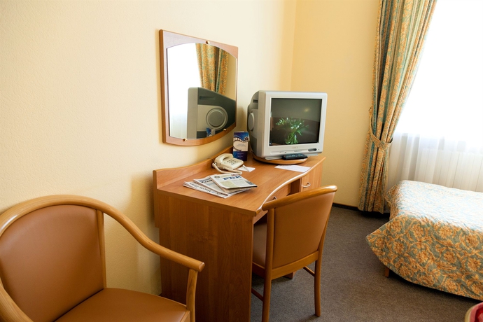 Imagen de la habitación del Hotel Maxima Zarya. Foto 13
