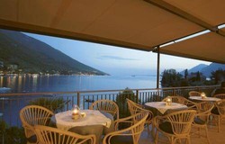 Imagen del bar/restaurante del Hotel Maximilian, Malcesine. Foto 13