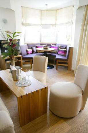 Imagen de la habitación del Hotel Maximilian, Oberammergau. Foto 8