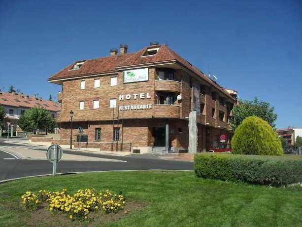 Imagen general del Hotel Maximus, Las Navas del Marqués. Foto 1