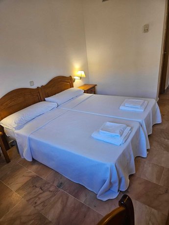 Imagen de la habitación del Hotel Maximus, Las Navas del Marqu&eacute;s. Foto 2