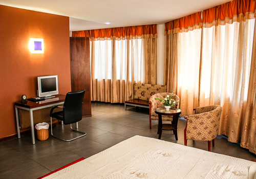 Imagen general del Hotel Maxlot. Foto 8
