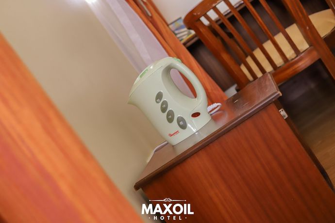 Imagen de la habitación del Hotel Maxoil. Foto 5
