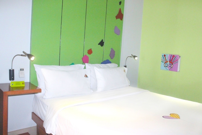 Imagen de la habitación del Hotel Maxone Sabang Jakarta. Foto 2