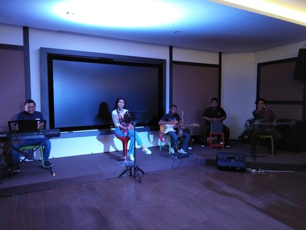 Imagen de los interiores del Hotel Maxonehotels At Belstar Belitung. Foto 15