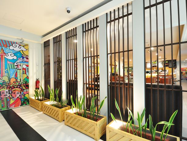 Imagen de los interiores del Hotel Maxonehotels.com At Kramat. Foto 20