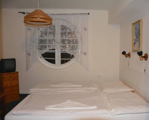 Imagen de la habitación del Hotel Maxov. Foto 6