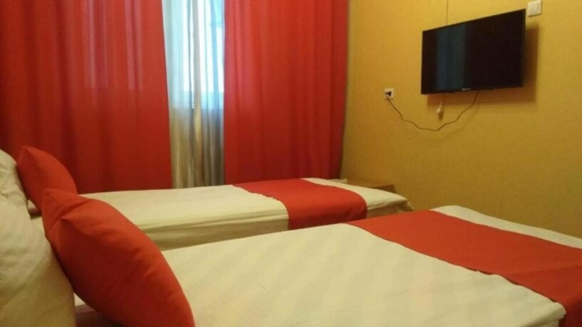 Imagen de la habitación del Hotel Maxrooms Volga Hollywood. Foto 22