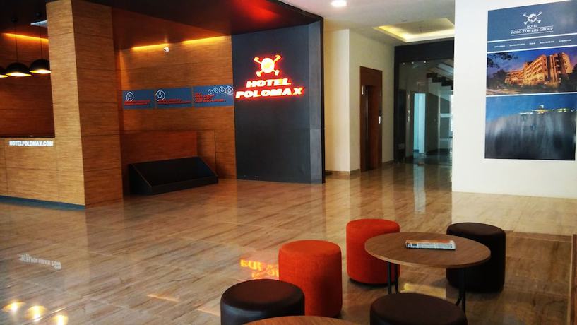 Imagen del bar/restaurante del Hotel Maxs Jabalpur. Foto 4