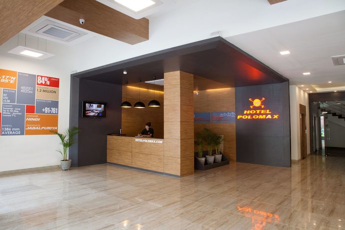 Imagen de los interiores del Hotel Maxs Jabalpur. Foto 20