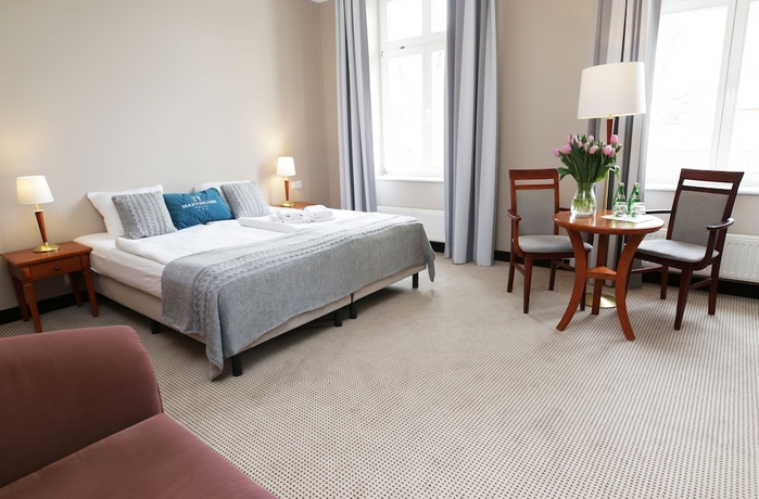 Imagen de la habitación del Hotel Maxymilian. Foto 7