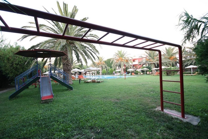 Imagen general del Hotel May Beach. Foto 3