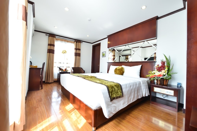 Imagen de la habitación del Hotel May De Ville Luxury and Spa. Foto 7