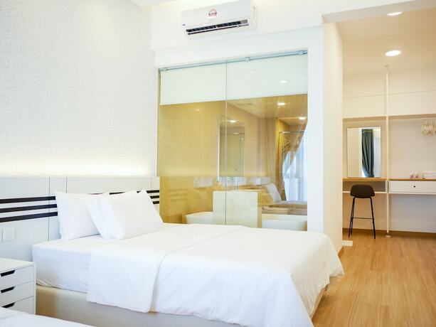 Imagen general del Hotel May Full Seaview Luxury Suite. Foto 8