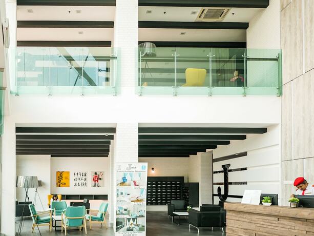 Imagen general del Hotel May Full Seaview Luxury Suite. Foto 12