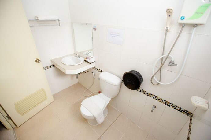 Imagen general del Hotel May I Inn. Foto 16