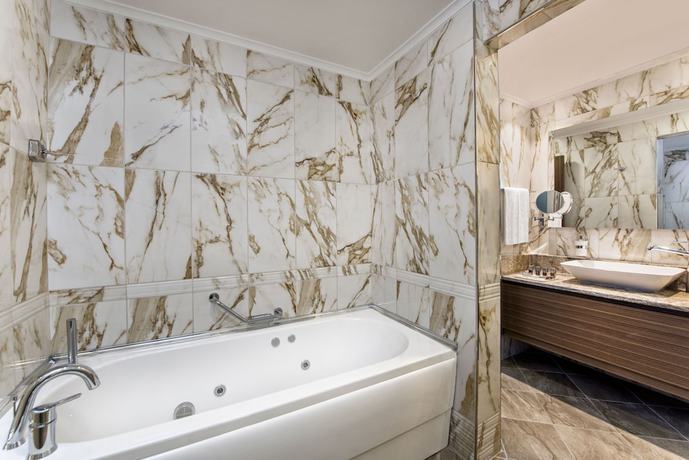 Imagen de la habitación del Hotel May Thermal Resort Spa. Foto 2