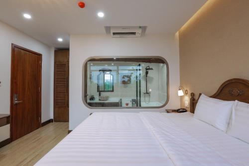 Imagen de la habitación del Hotel Maya 4. Foto 14