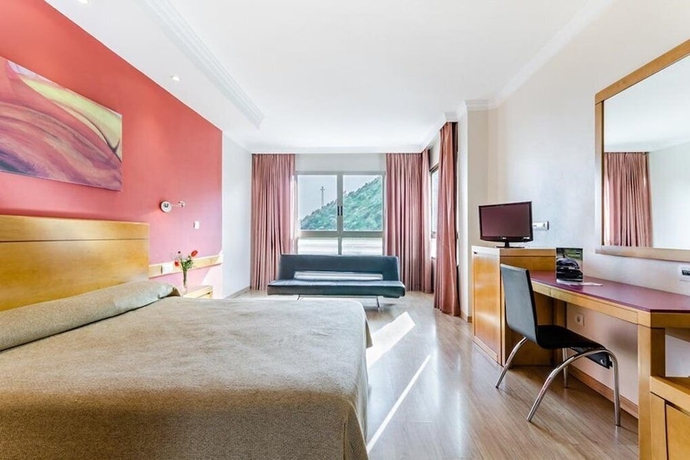 Imagen de la habitación del Hotel Maya, Alicante. Foto 8