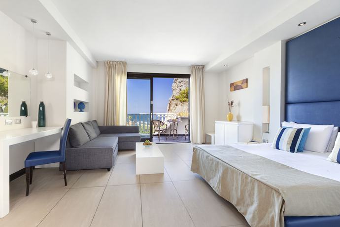 Imagen de la habitación del Hotel Maya Beach Resort. Foto 7