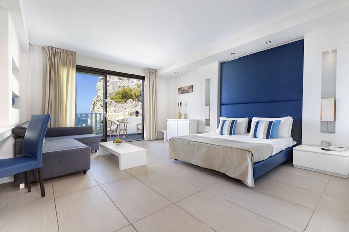 Imagen de la habitación del Hotel Maya Beach Resort. Foto 8