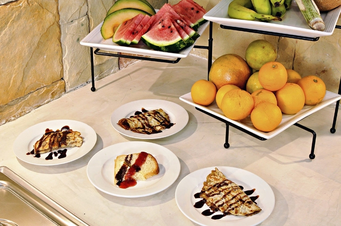 Imagen del bar/restaurante del Hotel Maya Bric. Foto 5