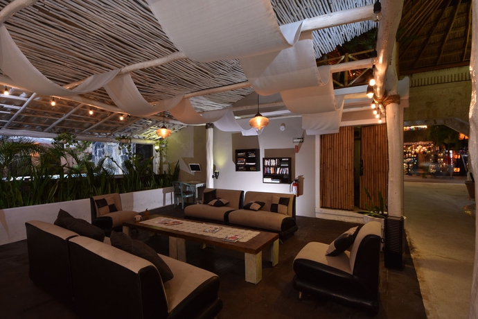 Imagen de los interiores del Hotel Maya Bric. Foto 12