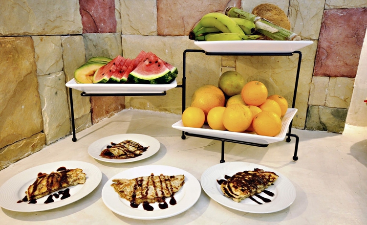 Imagen del bar/restaurante del Hotel Maya Bric. Foto 8