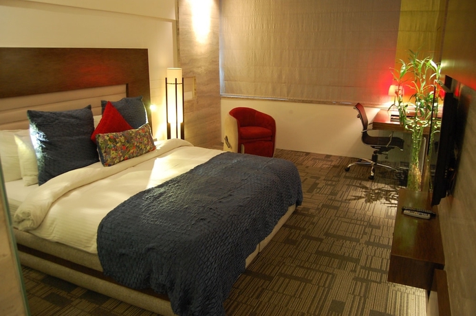 Imagen de la habitación del Hotel Maya, Chandigarh. Foto 6