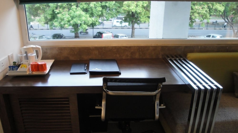Imagen de la habitación del Hotel Maya, Chandigarh. Foto 12