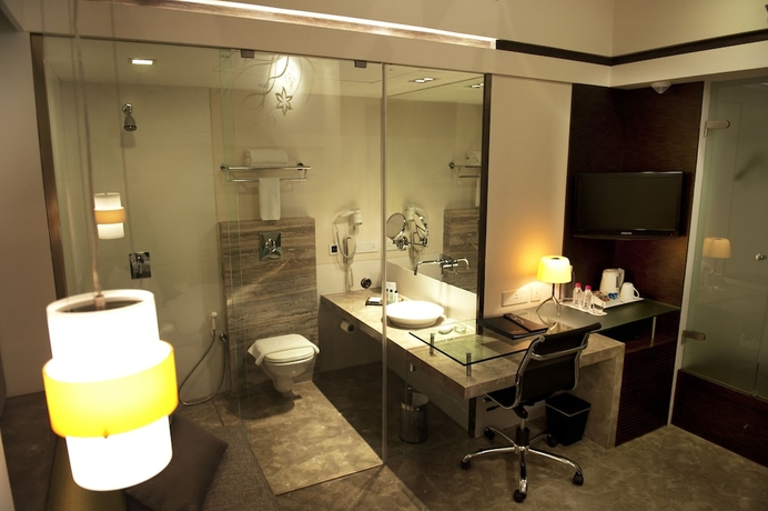Imagen de la habitación del Hotel Maya, Chandigarh. Foto 13