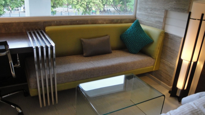 Imagen de la habitación del Hotel Maya, Chandigarh. Foto 14
