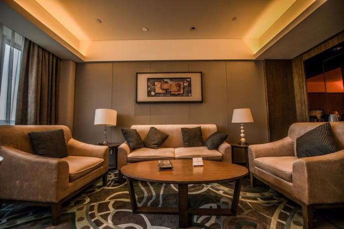 Imagen de la habitación del Hotel Maya Gleetour Wuhan. Foto 8