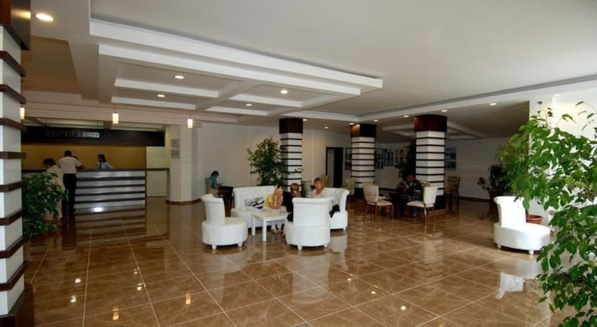 Imagen de los interiores del Hotel Maya Golf Side - All Inclusive. Foto 17