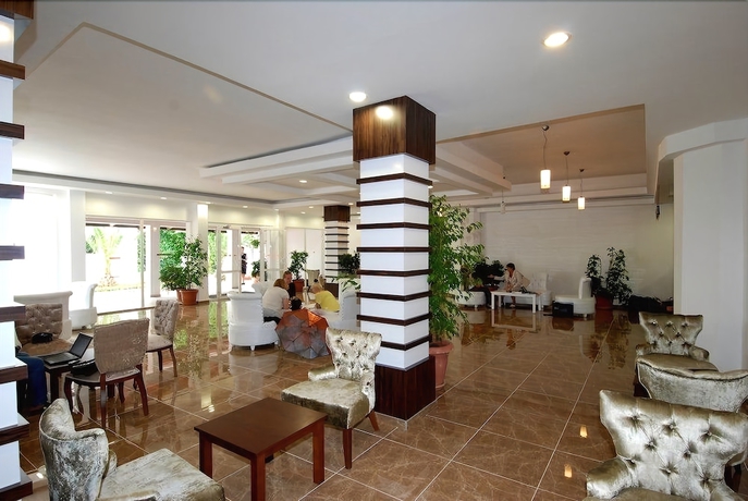 Imagen del bar/restaurante del Hotel Maya Golf Side - All Inclusive. Foto 3