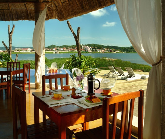 Imagen del bar/restaurante del Hotel Maya Internacional. Foto 2