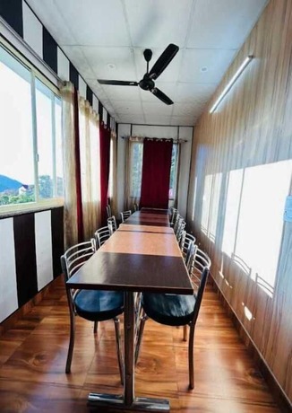 Imagen general del Hotel Maya, Mussoorie. Foto 8