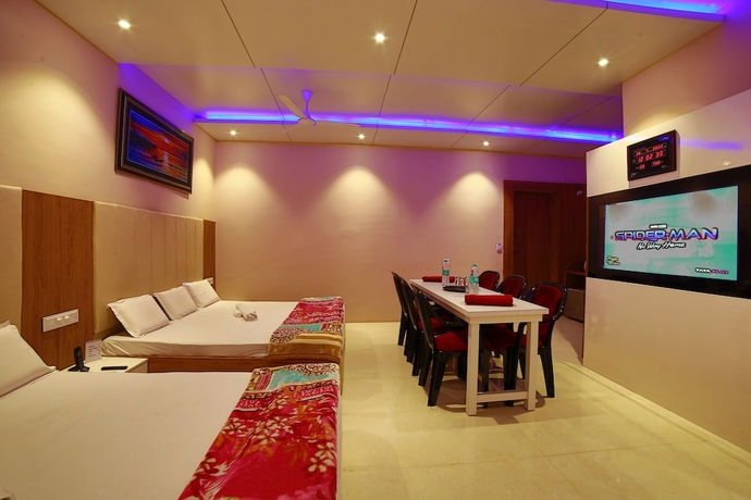 Imagen de la habitación del Hotel Maya Palace, Mount Abu. Foto 4