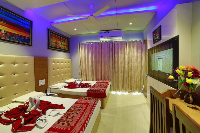 Imagen de la habitación del Hotel Maya Palace, Mount Abu. Foto 12