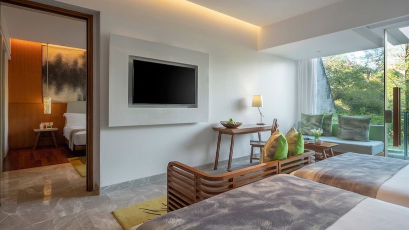 Imagen de la habitación del Hotel Maya Sanur Resort and Spa. Foto 9