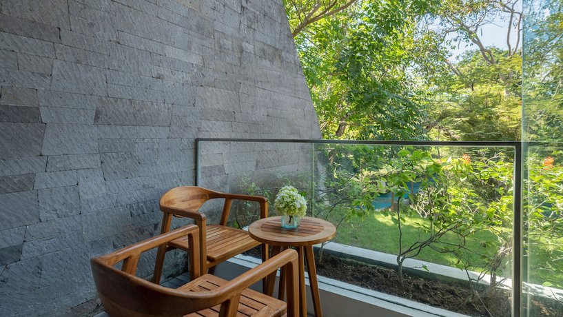 Imagen de la habitación del Hotel Maya Sanur Resort and Spa. Foto 14