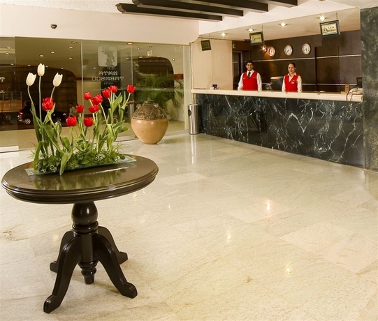 Imagen de los interiores del Hotel Maya Tabasco. Foto 5