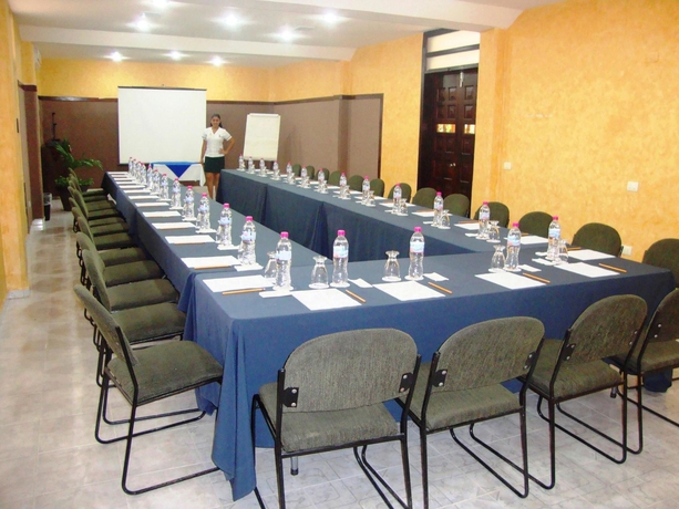 Imagen de los interiores del Hotel Maya Tulipanes Palenque. Foto 13