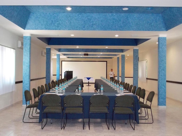 Imagen de los interiores del Hotel Maya Tulipanes Palenque. Foto 14