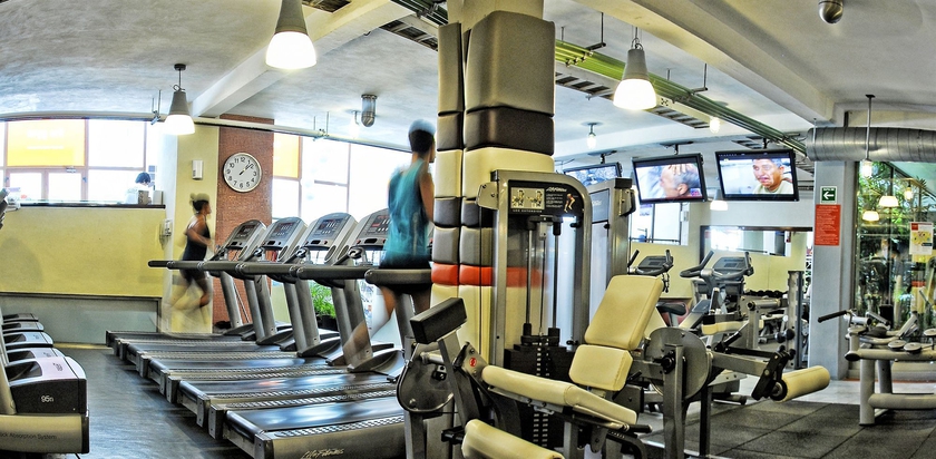 Imagen de los interiores del Hotel Maya Villa Condo and Beach Club. Foto 13