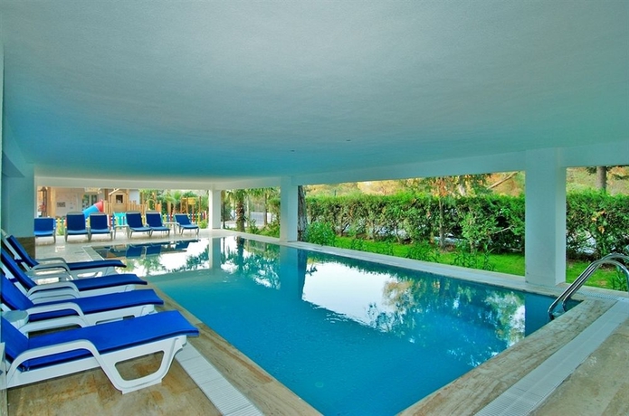 Imagen de la piscina del Hotel Maya World - All Inclusive. Foto 13