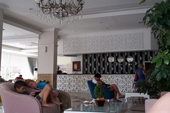 Imagen general del Hotel Maya World Beach. Foto 10