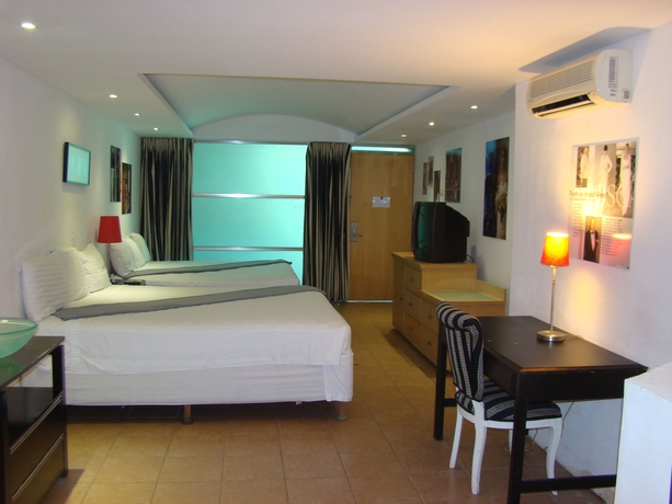 Imagen de la habitación del Hotel Mayafair Design. Foto 6