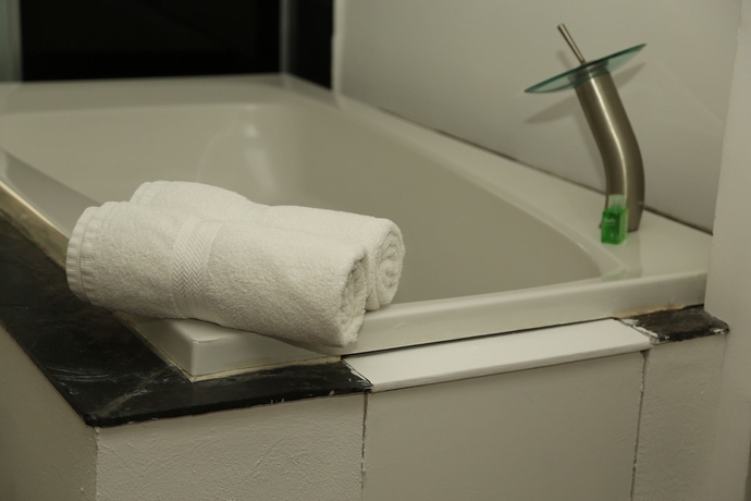 Imagen de la habitación del Hotel Mayafair Design. Foto 10